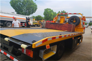 镇赉附近拖车电话号码服务